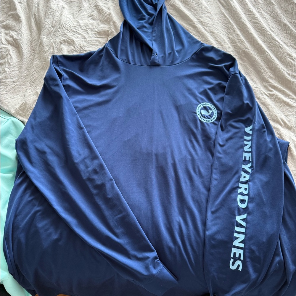 Vineyard Vines Performance Navy Top